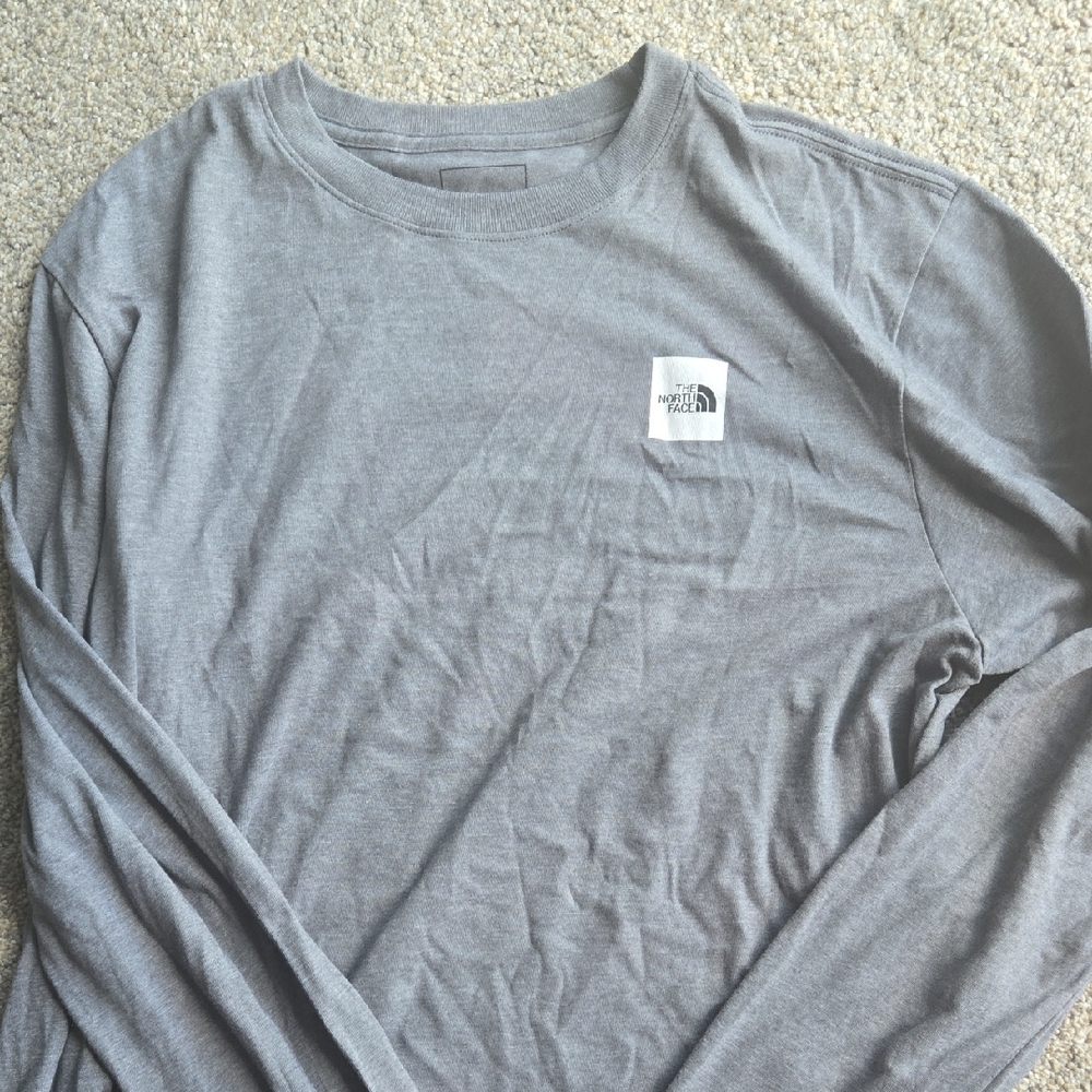 The North Face Long Sleeve Gray Tee